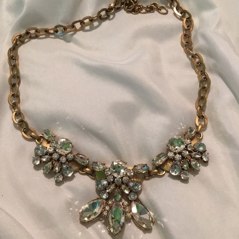 Statement necklace